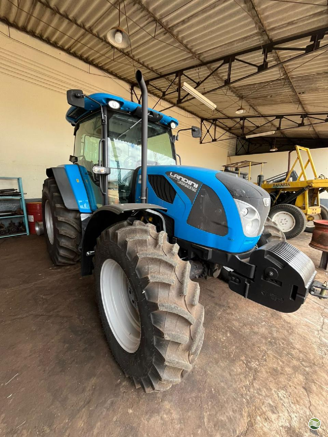 TRATOR LANDINI LANDFORCE 130 Tração 4x4 Agricola Bavaria ROLANDIA PARANÁ PR
